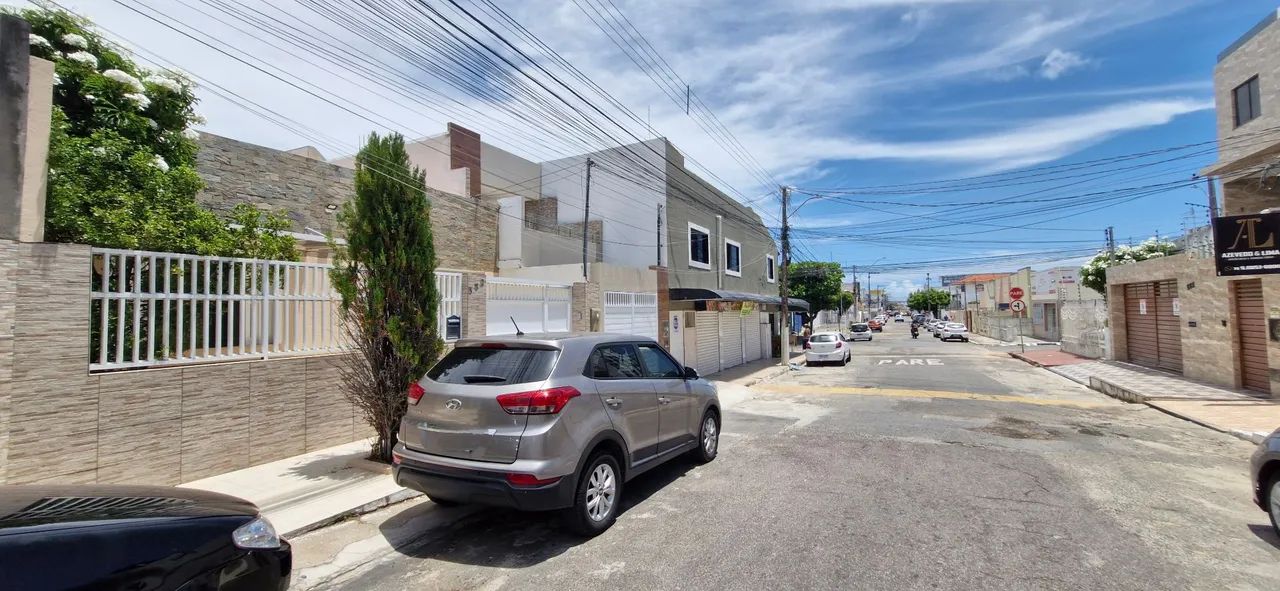 Linda Casa Reformada perto do Salesiano  - Foto 3