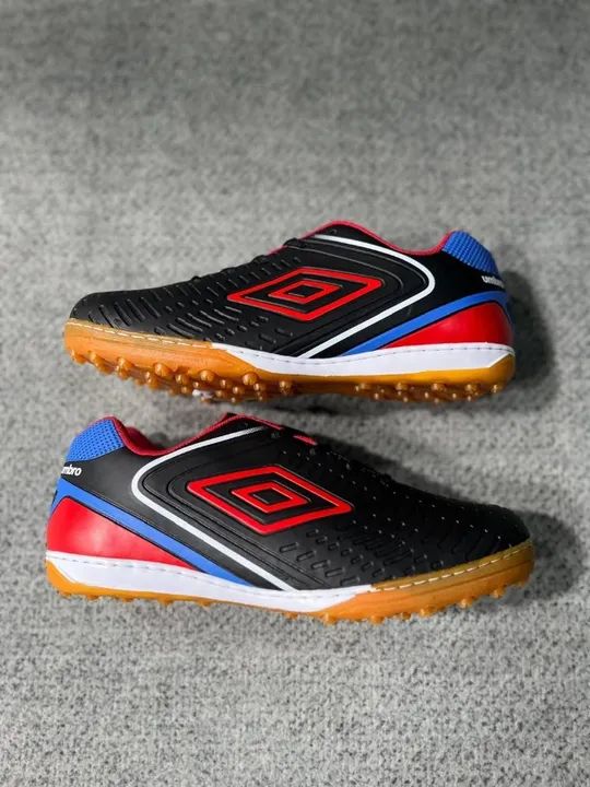 Chuteira Umbro, Chuteira Society - Foto 2