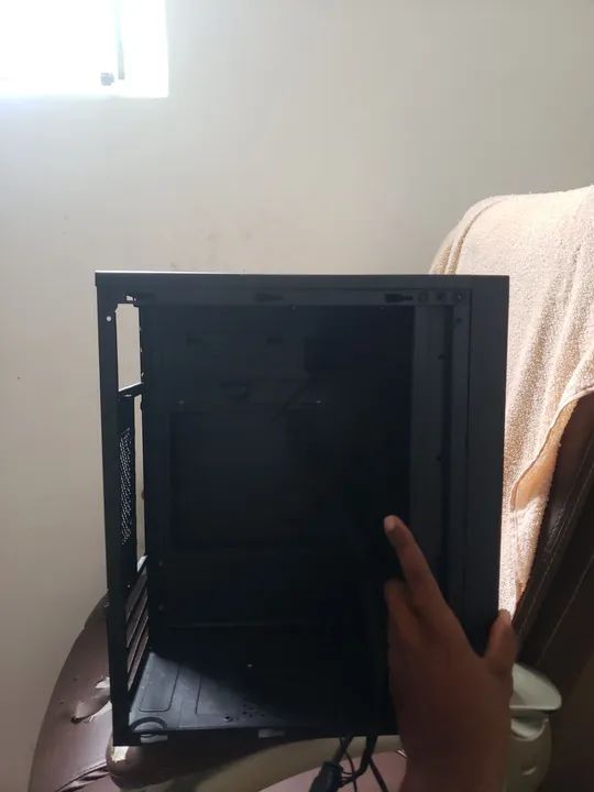 Pc Xeon e3 1240v3=i7 4770+16gb RAM - Foto 3