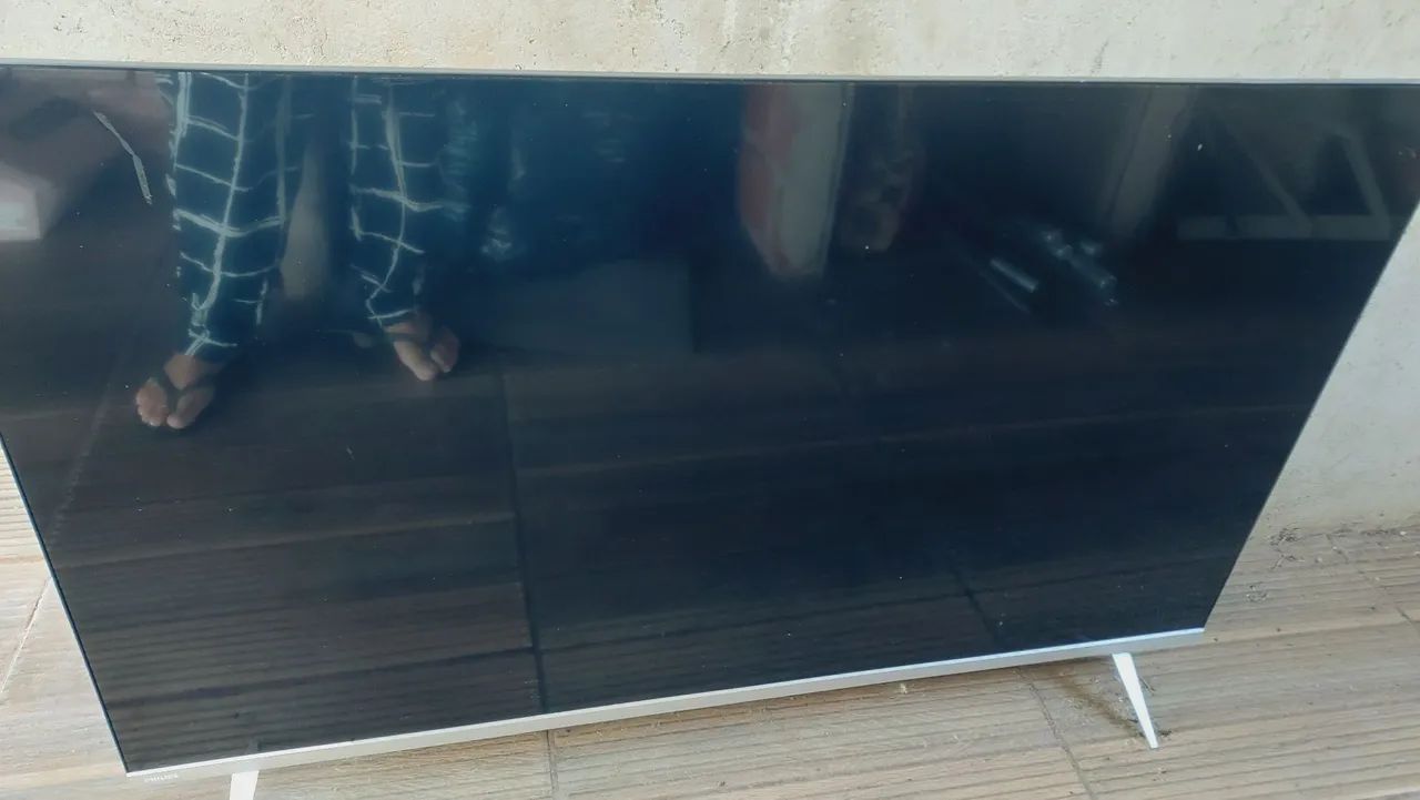TV para retirada de peças 