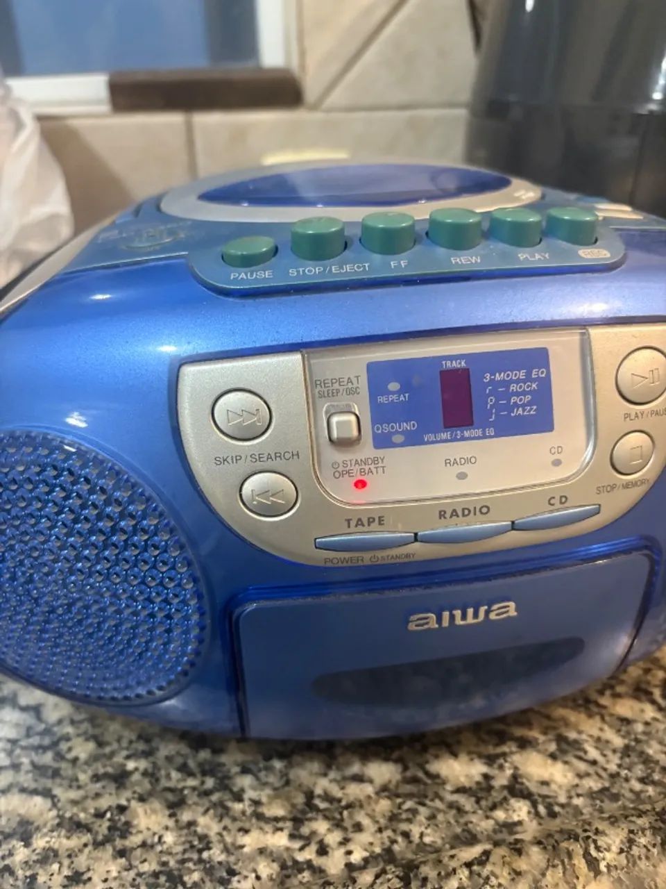 Rádio Portátil AIWA - CD, Rádio e Toca-Fitas - Funcionando Perfeitamente - Foto 2