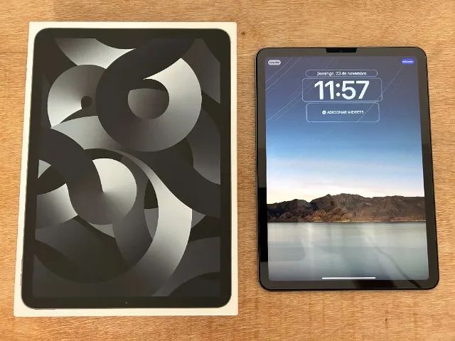 Apple iPad Air 5th Generation 2022 A2588 8 GB RAM Cinza Espacial