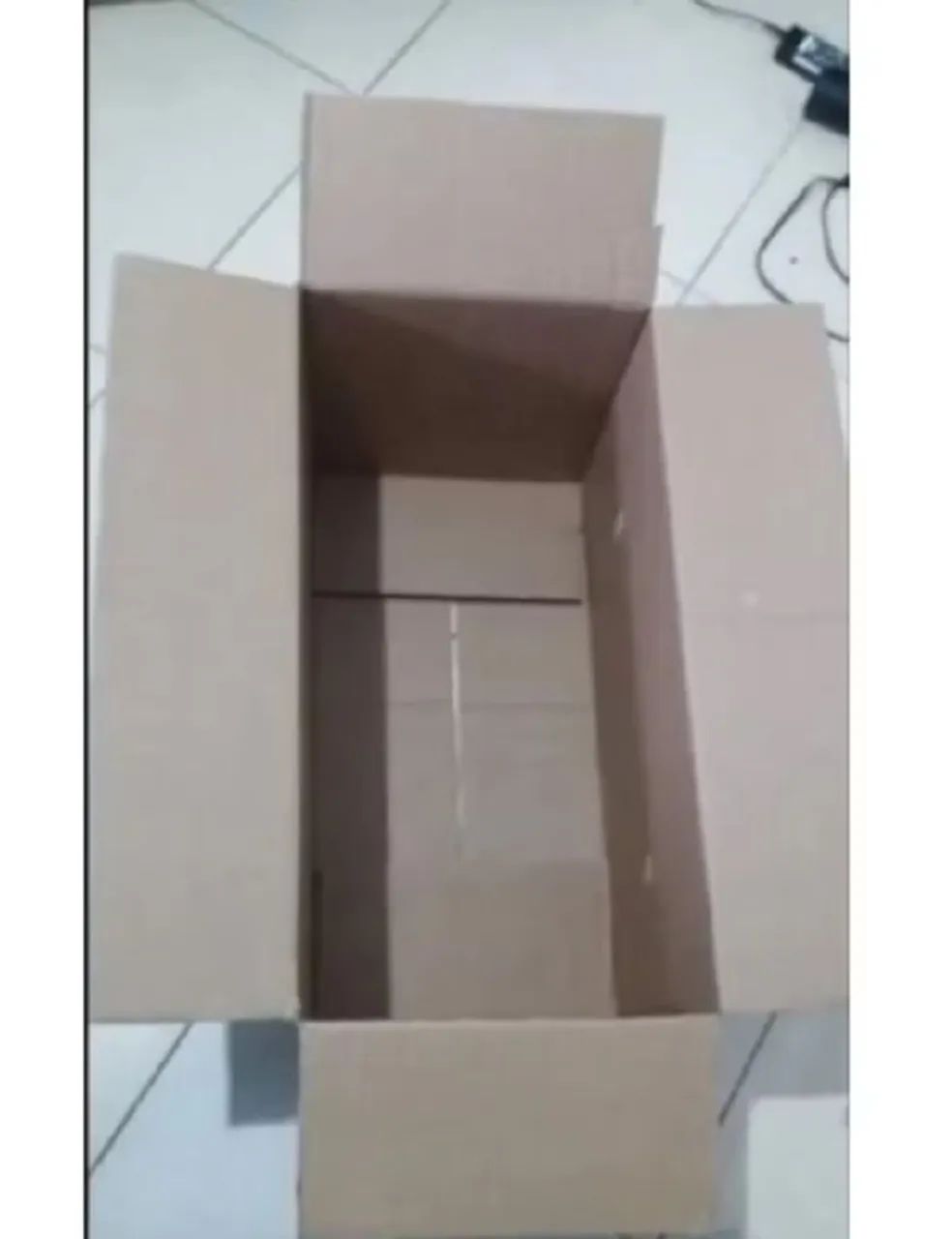 Caixa de papelão grande(de ovos) - Foto 2