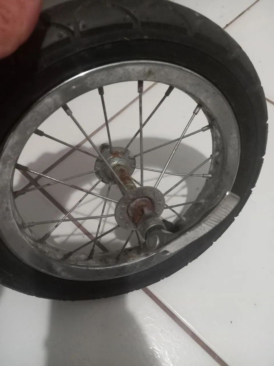 Roda aro 12 - Foto 3