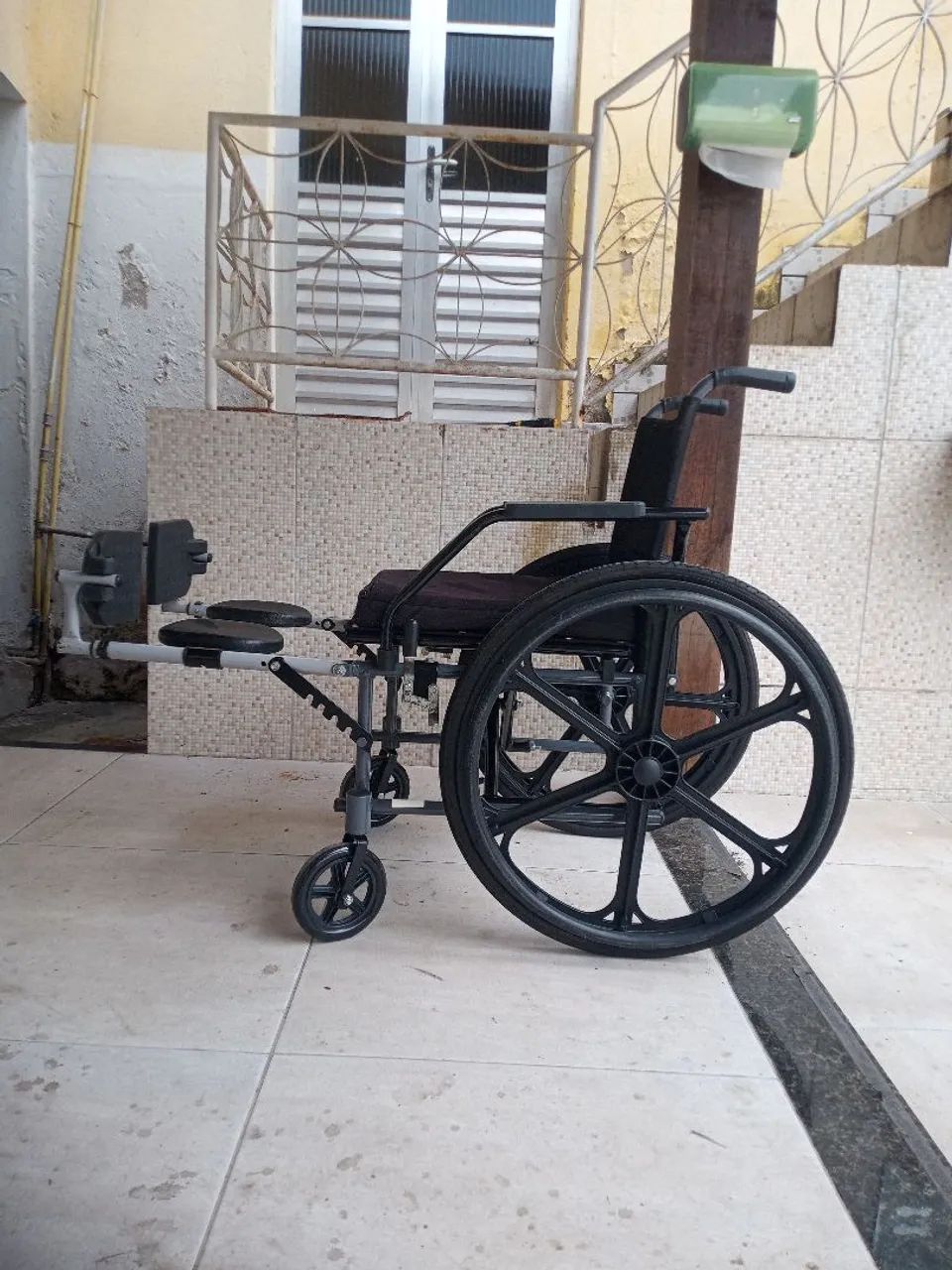 CADEIRA DE RODAS, ASSENTO 44 - Foto 2