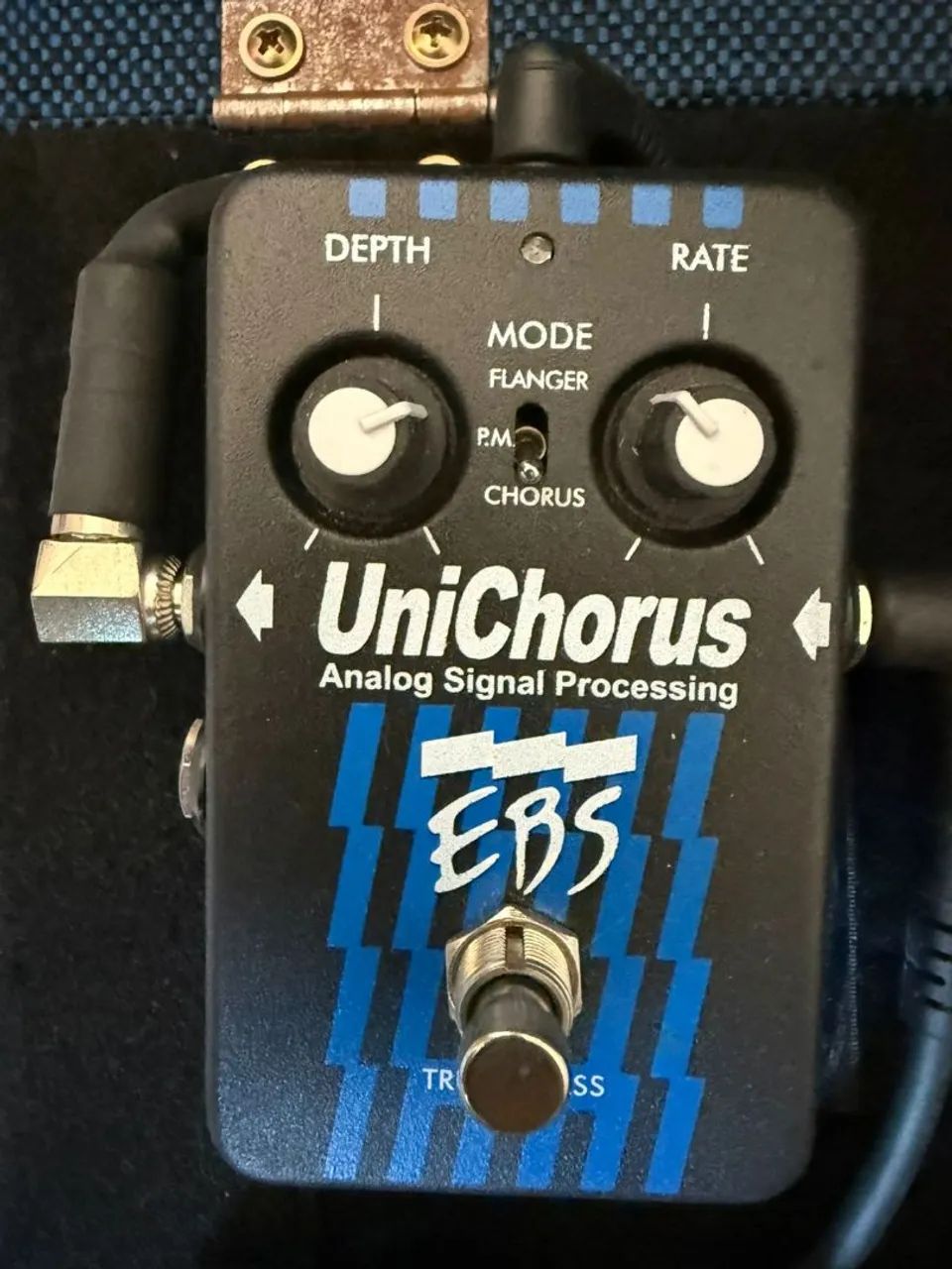 Pedal EBS Unichorus baixo