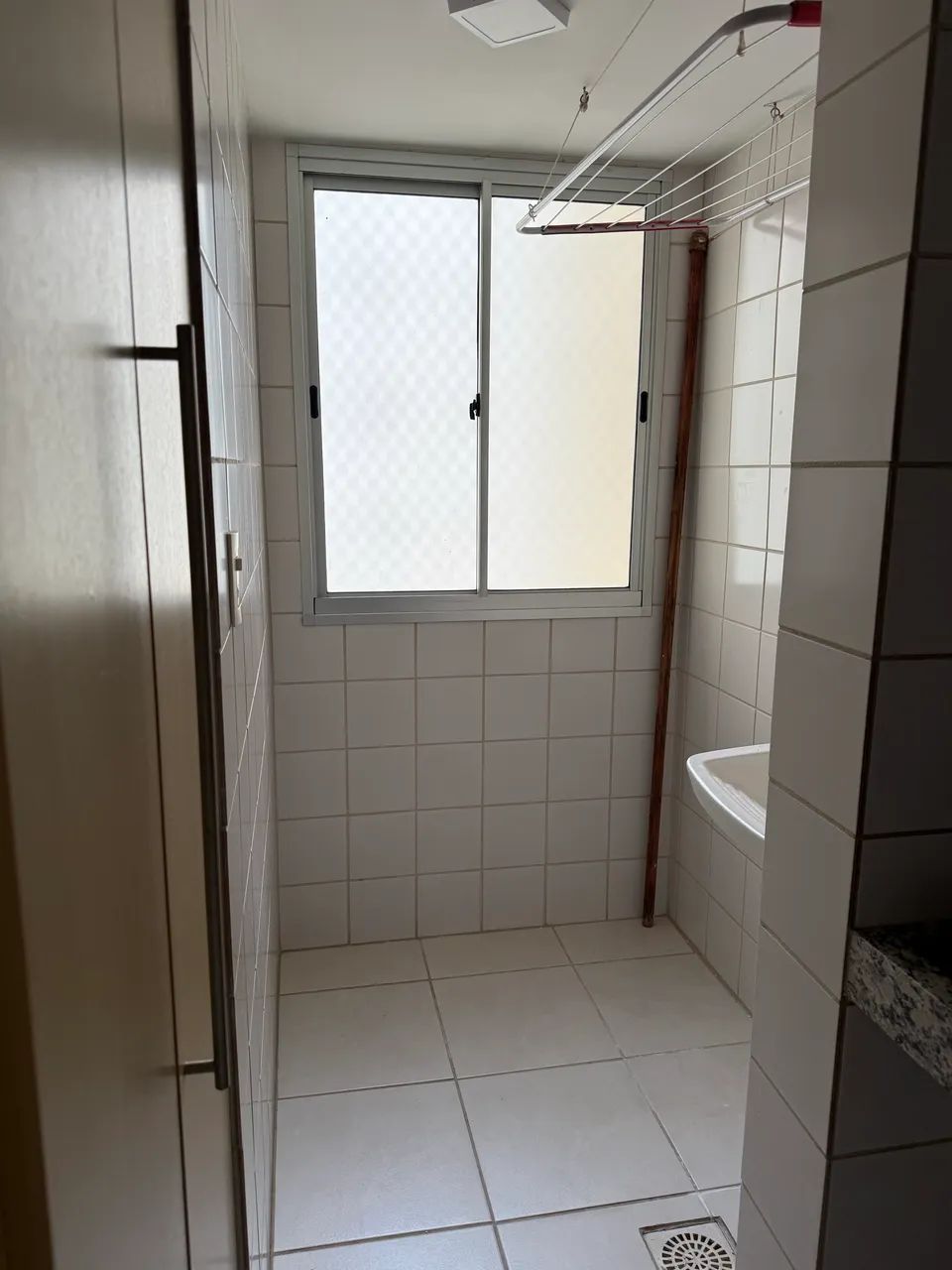 Apartamento dois quartos Negrão de Lima lazer completo - Foto 2