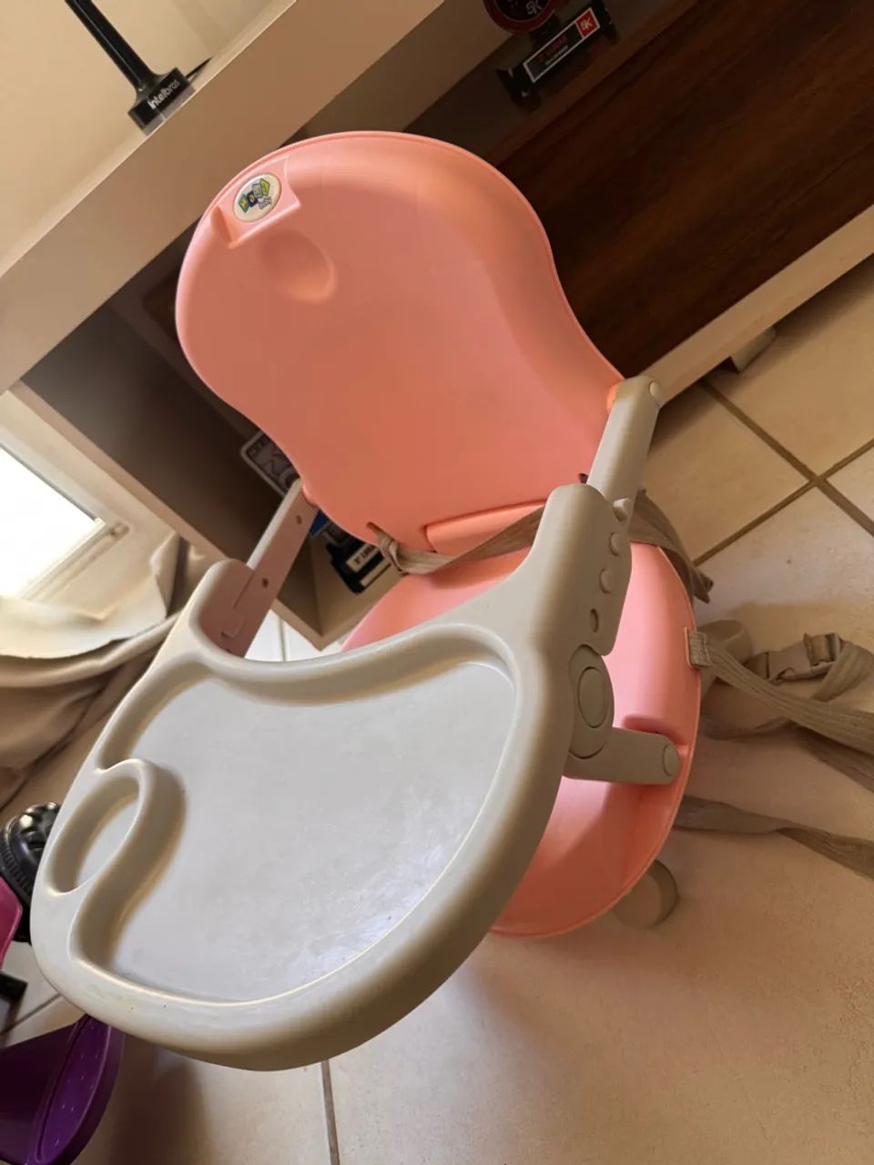 Vendo cadeira de alimentação infantil  - Foto 3