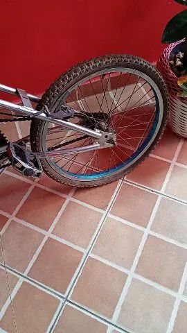 Bicicleta aro 20 - Foto 4