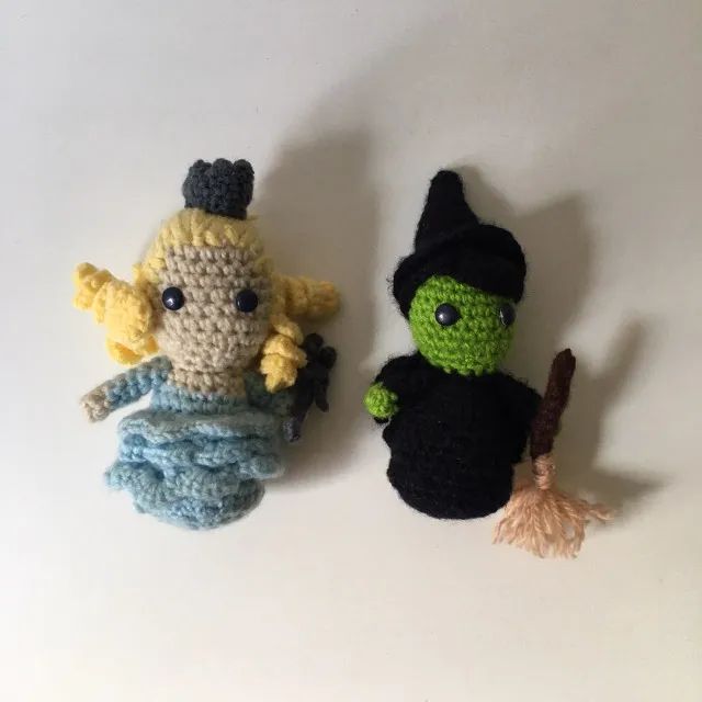 Amigurumis Elphaba e Glinda Wicked