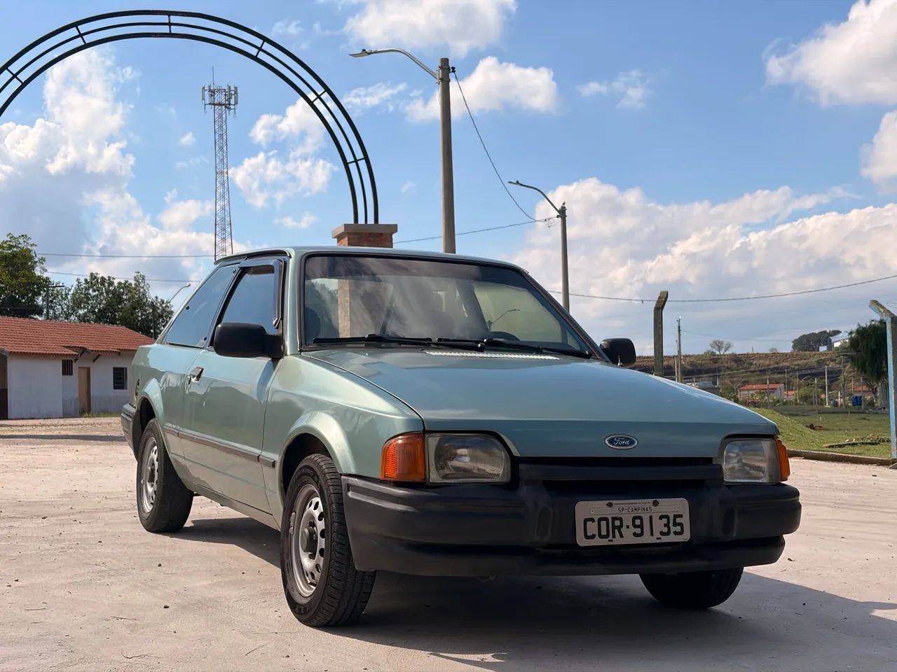 Ford Escort Escort L/LX 1.6 1990