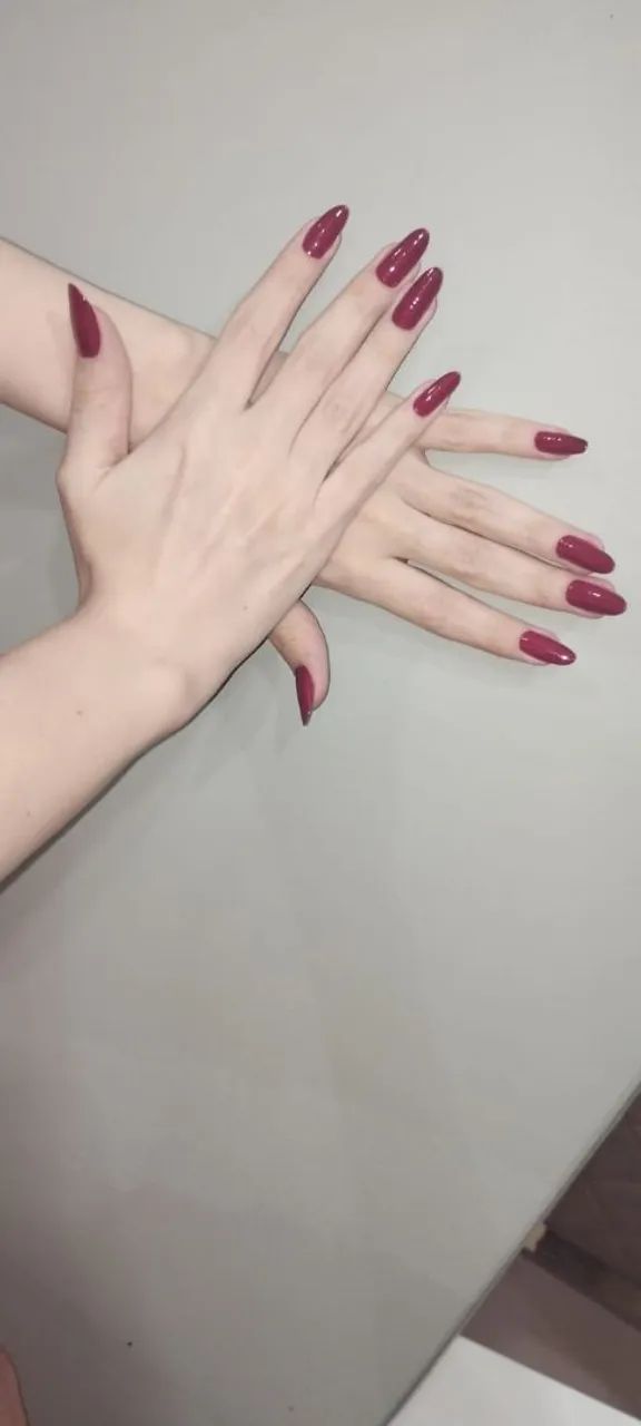 Contrata se manicure 
