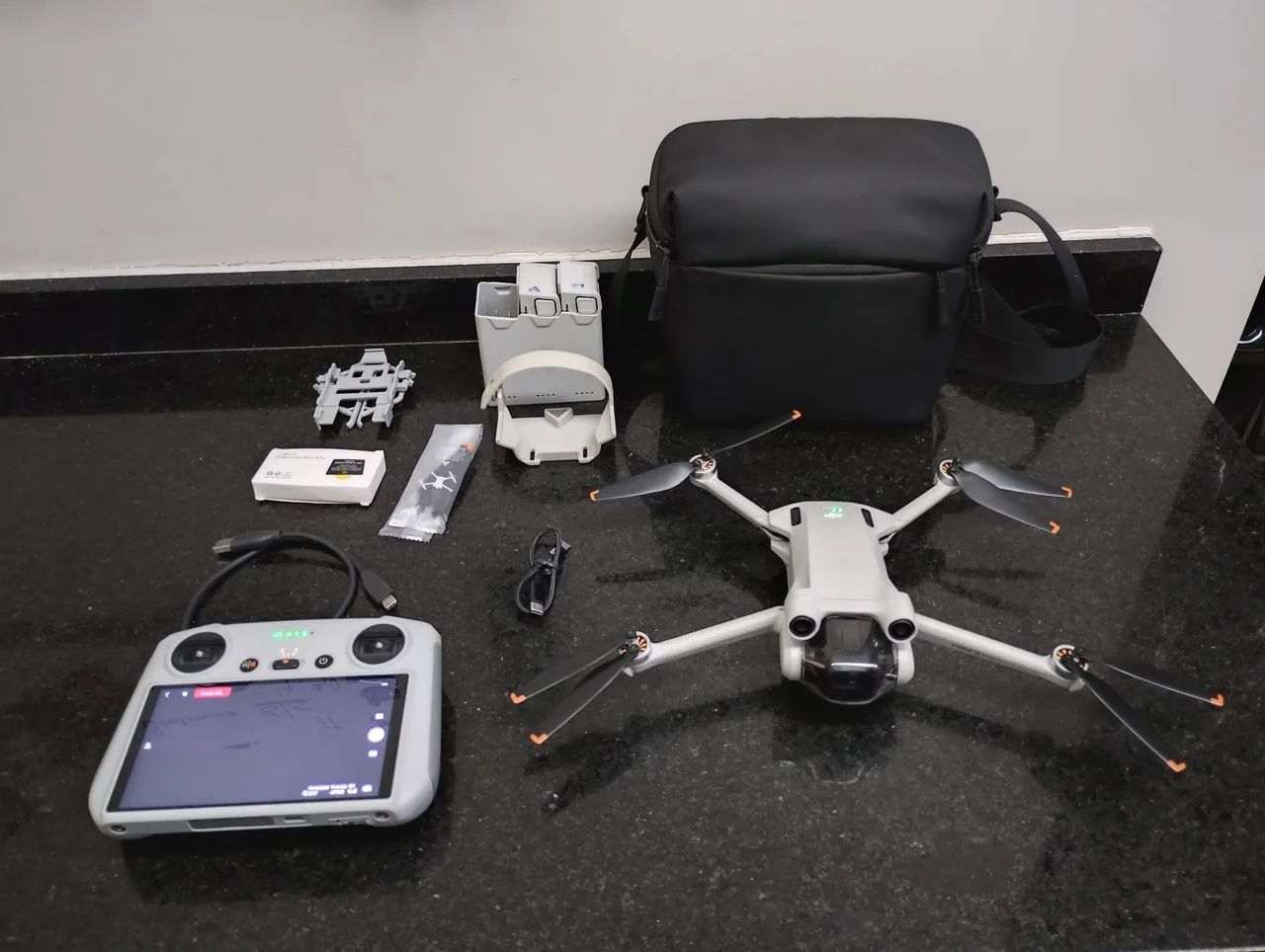 Drone DJI Mini 3 Pro combo flymore  - Foto 4