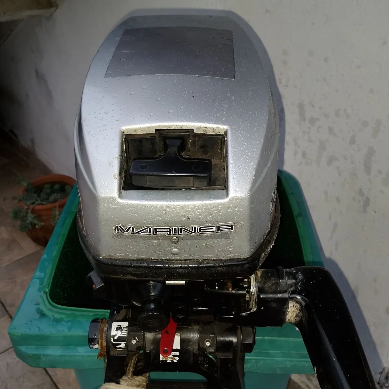 Motor de Popa 15 HP Mariner 2002 Americano - Barcos e aeronaves