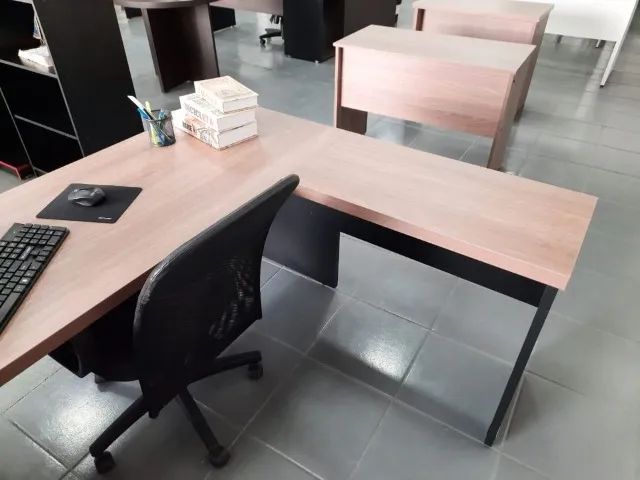Mesas para Escritório e Home Office - Foto 2