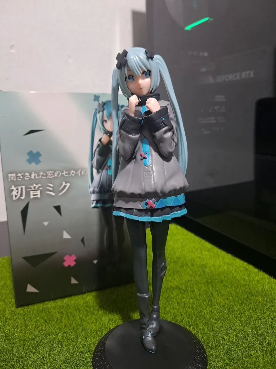 Action Figure Hatsune Miku The Closed World Window 20cm - Foto 2