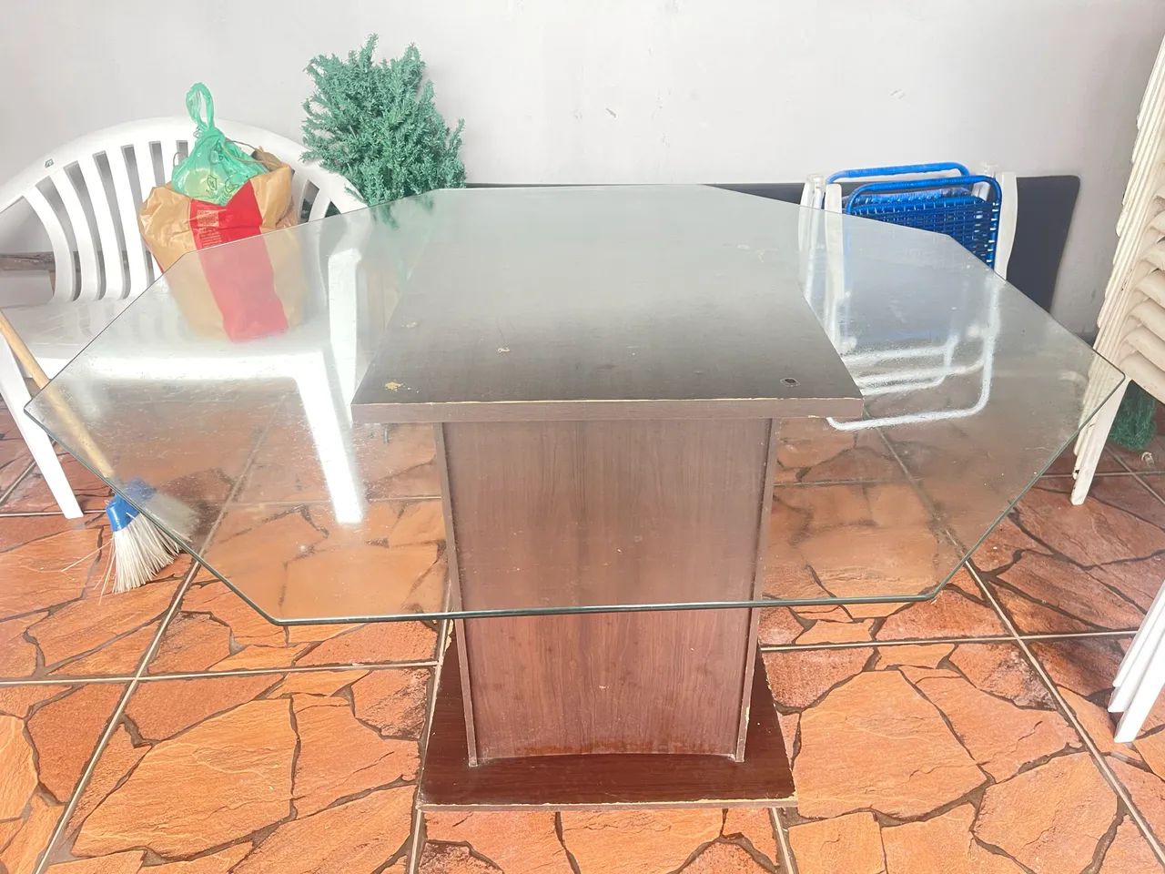 Vende-se uma mesa de jantar de vidro  - Foto 3