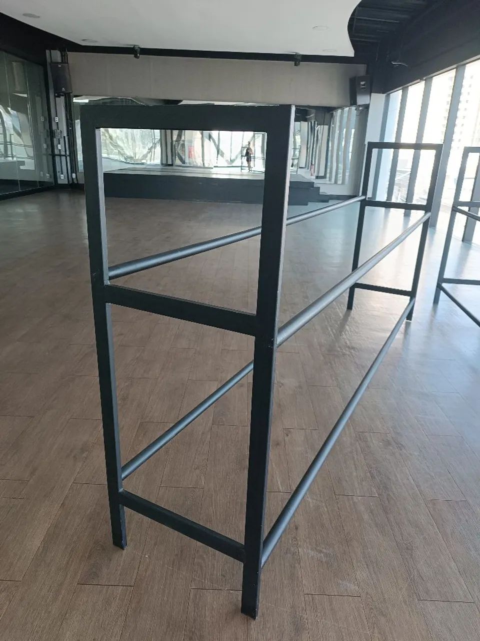 Barra de alongamento de academia  - Foto 2