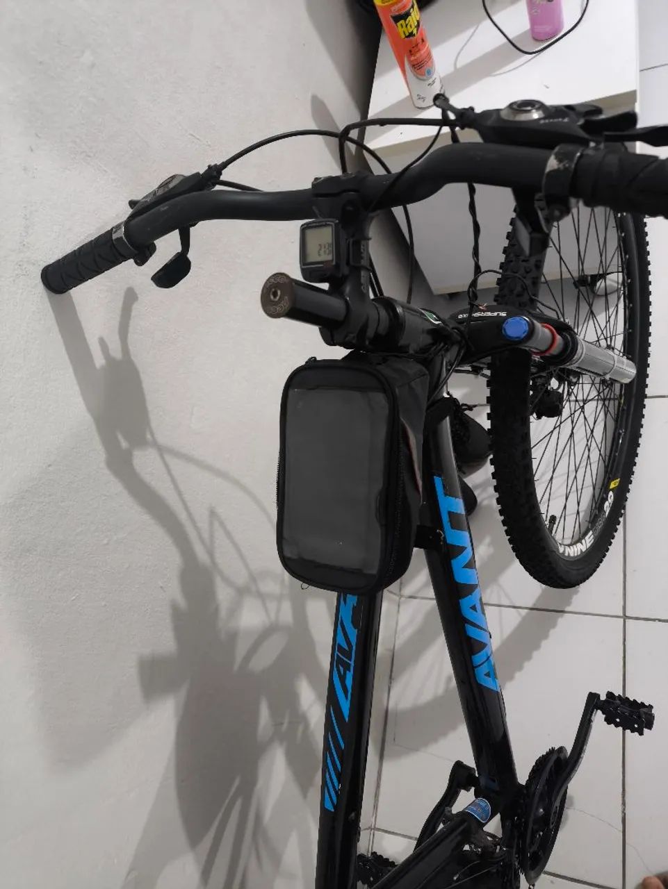 Bicicleta aro 29 AVANT - Foto 3