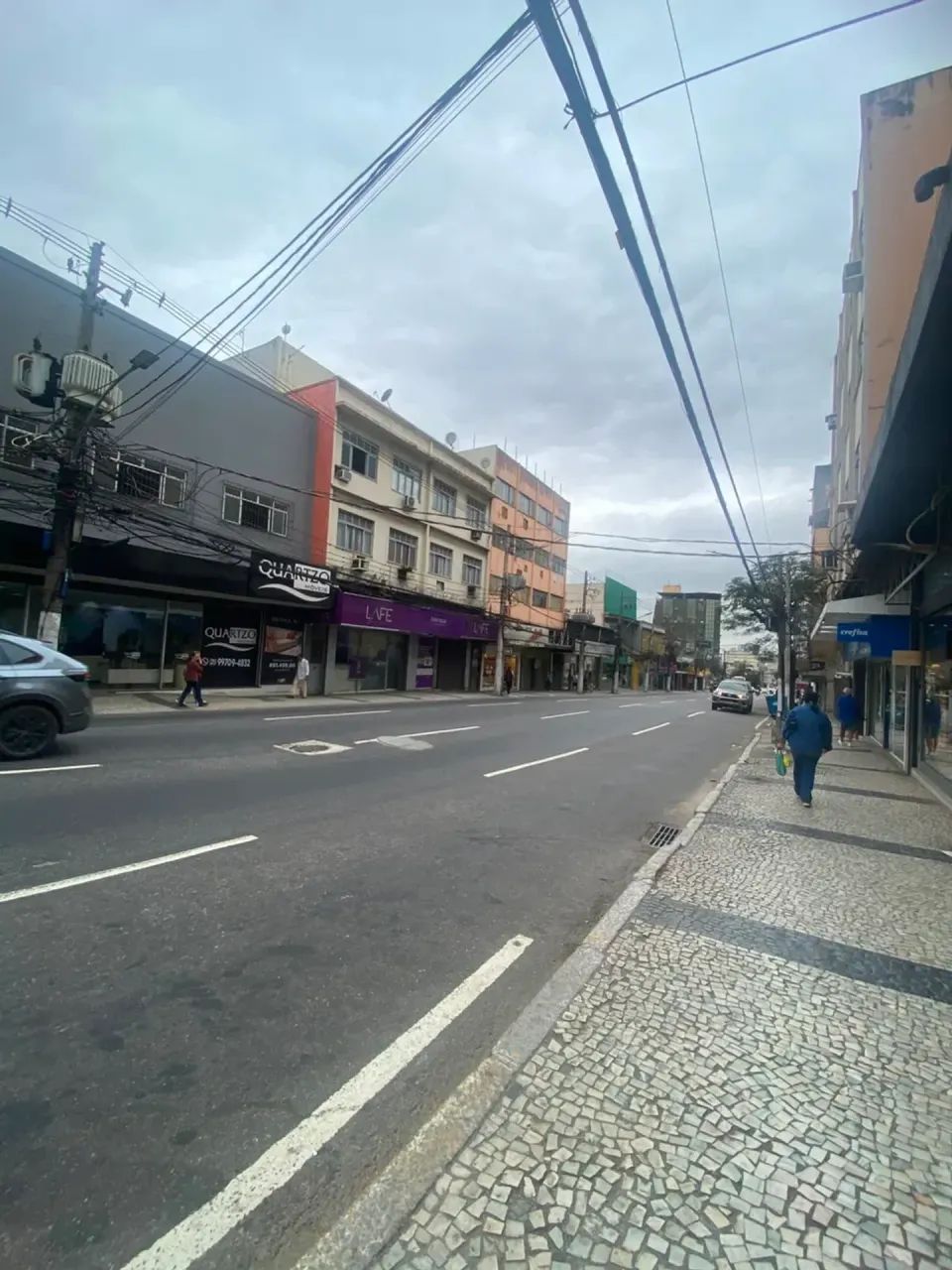 SALA COMERCIAL NO ED. ELDORADO · AV. BRIGADEIRO LIMA E SILVA · BEM ILUMINADA · R$. 1.000,0 - Foto 13