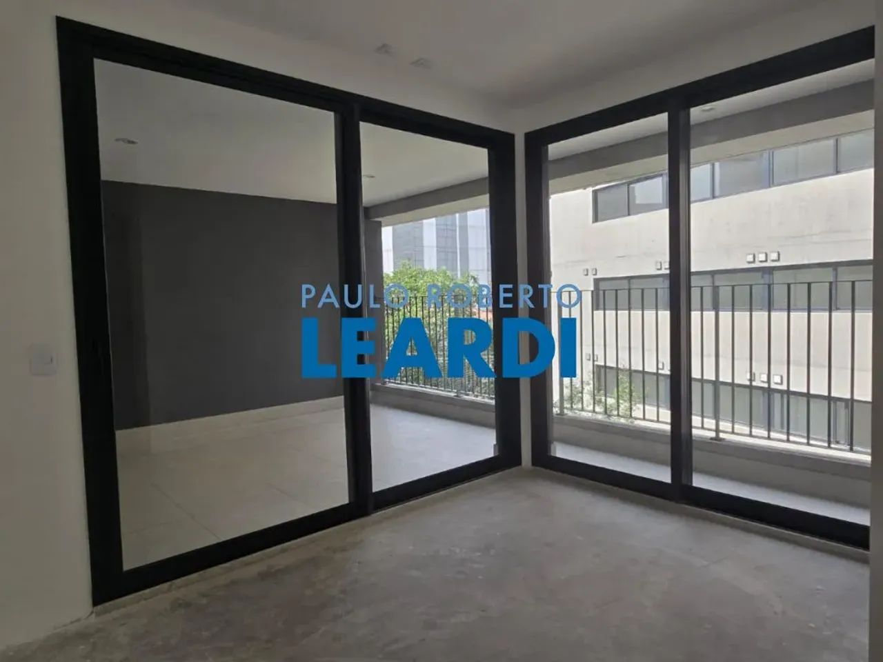 APARTAMENTO - PINHEIROS - SP