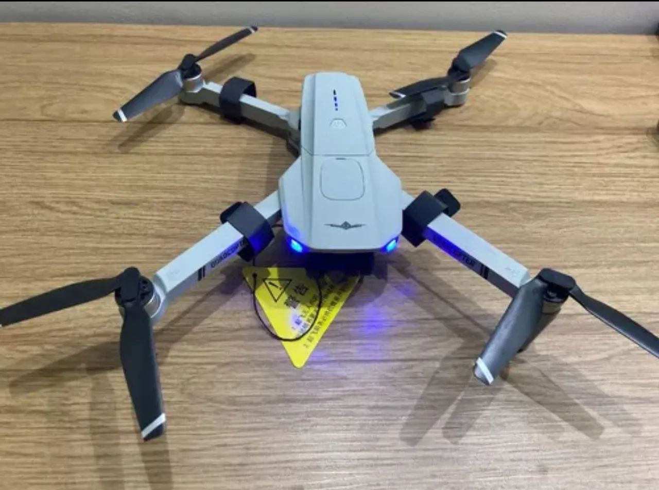 Drone KF102 com Gimbal + Controle, Bolsa e Pista  - Foto 2