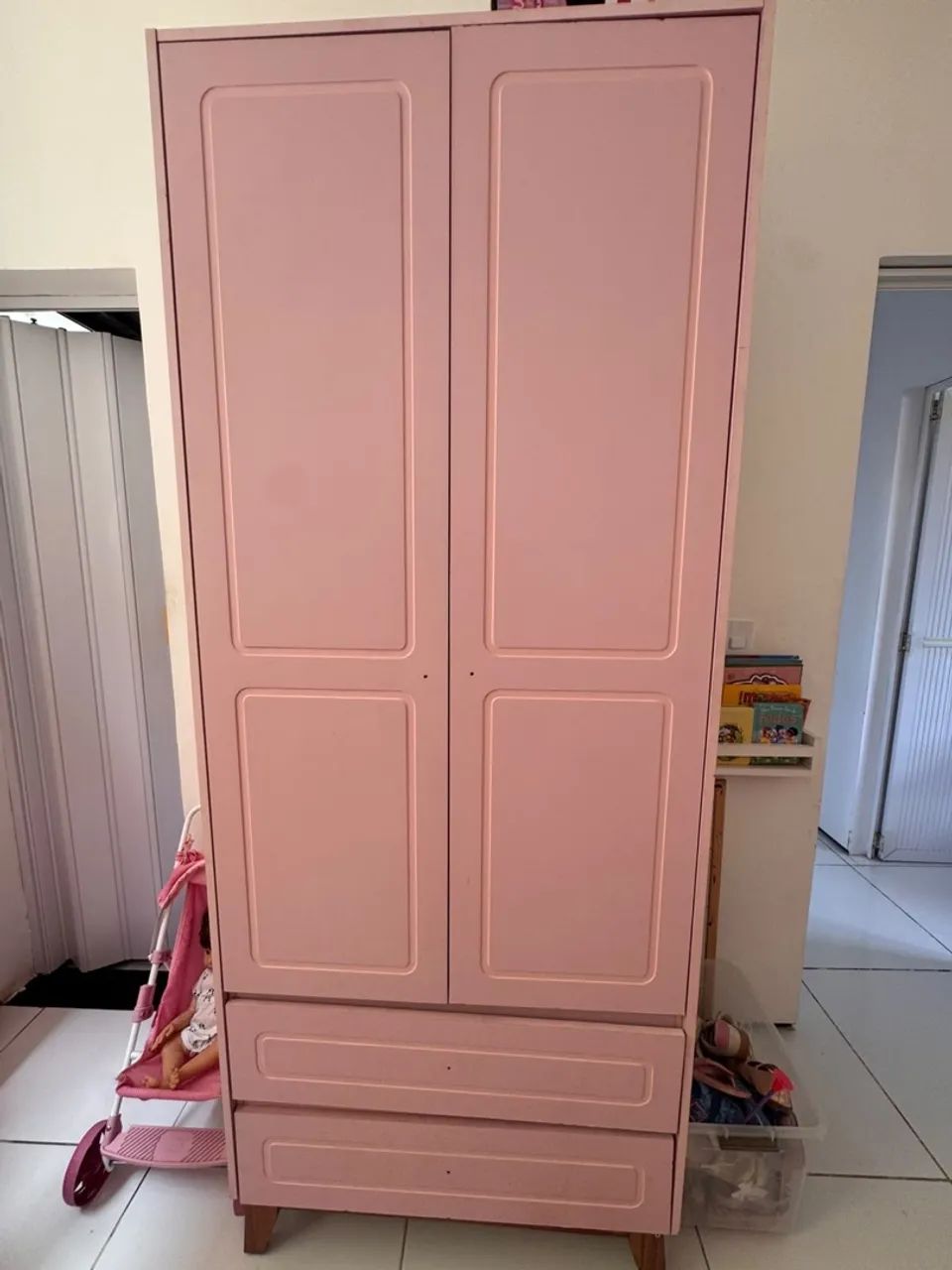 Vendo guarda roupa + cômoda 
