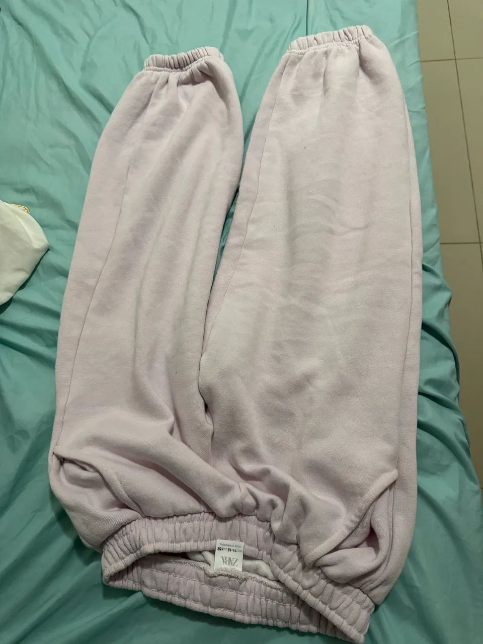 Calça moleton Zara rosa tamanho 11/12