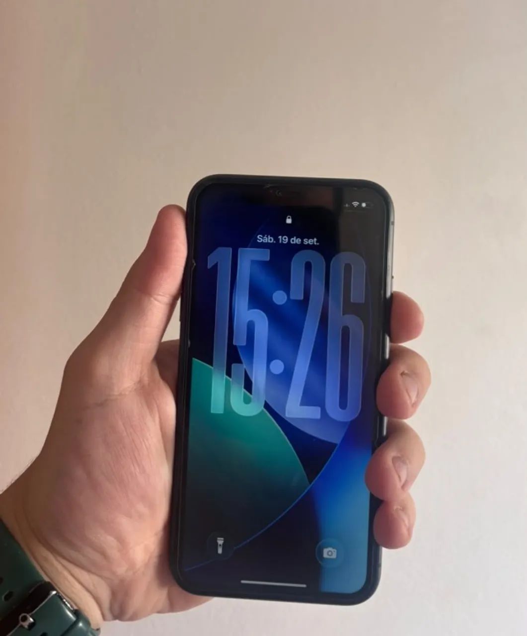 iPhone 11 128GB Todo original - Funcionando tudo em ótimo estado - Foto 2