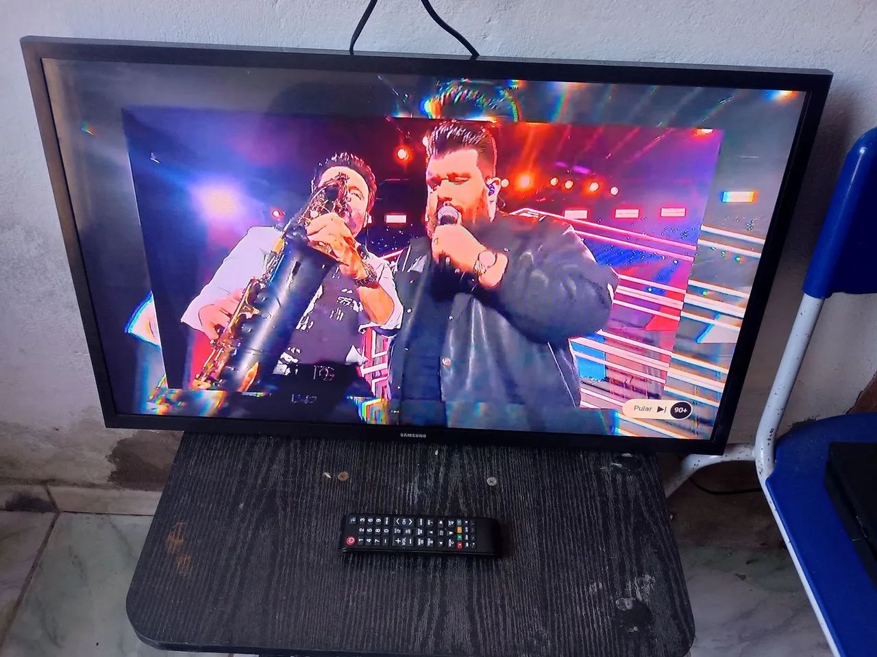 Smart tv 32 Samsung venda ou troca leia o anúncio  - Foto 2