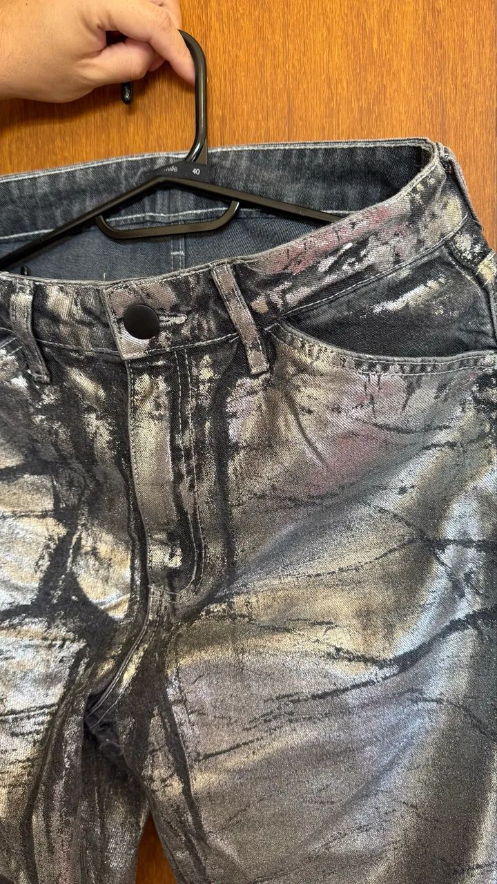 Calça brilhos prata Cortelle (veste 40)  - Foto 2