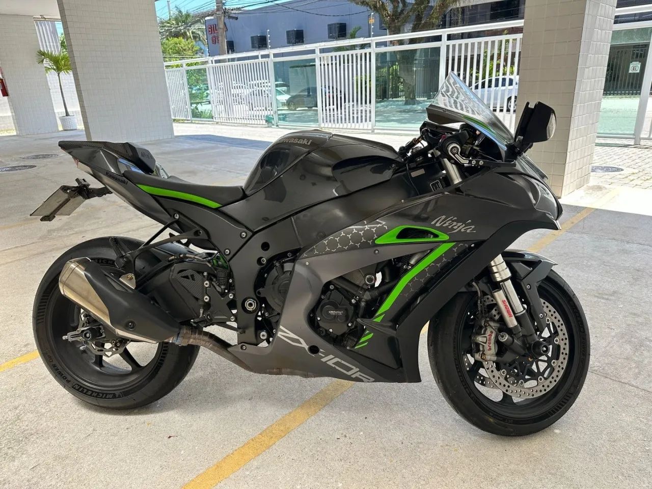 Kawasaki Ninja zx-10r se 1000cc 2020 - IPVA 2026/Impecável estado de conservação  - Foto 2