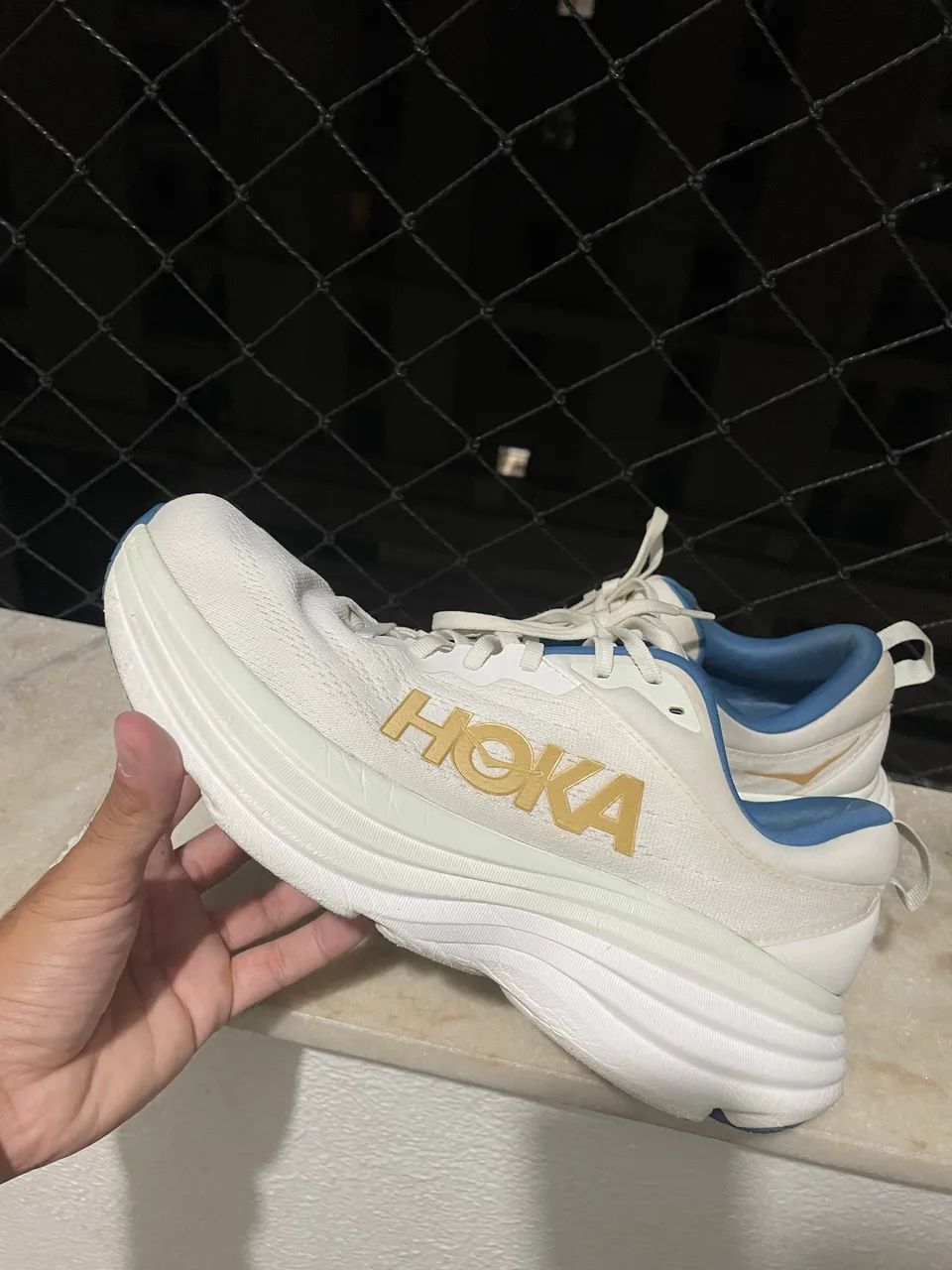 Hoka Bondi 8 