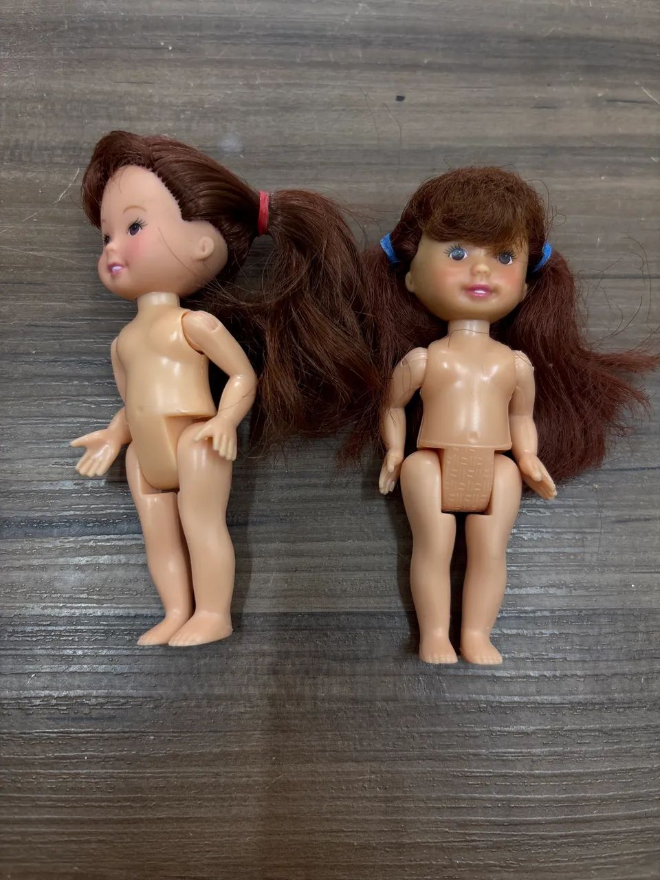 Lote 2 Barbies pequenas 