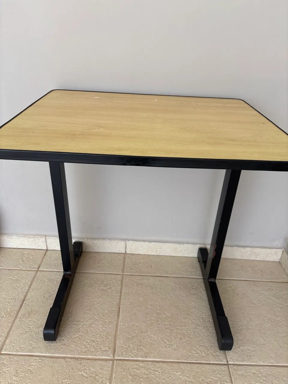 Mesa para escritório 