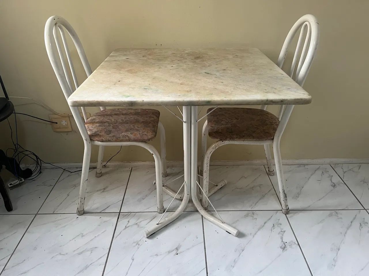Mesa de mármore 