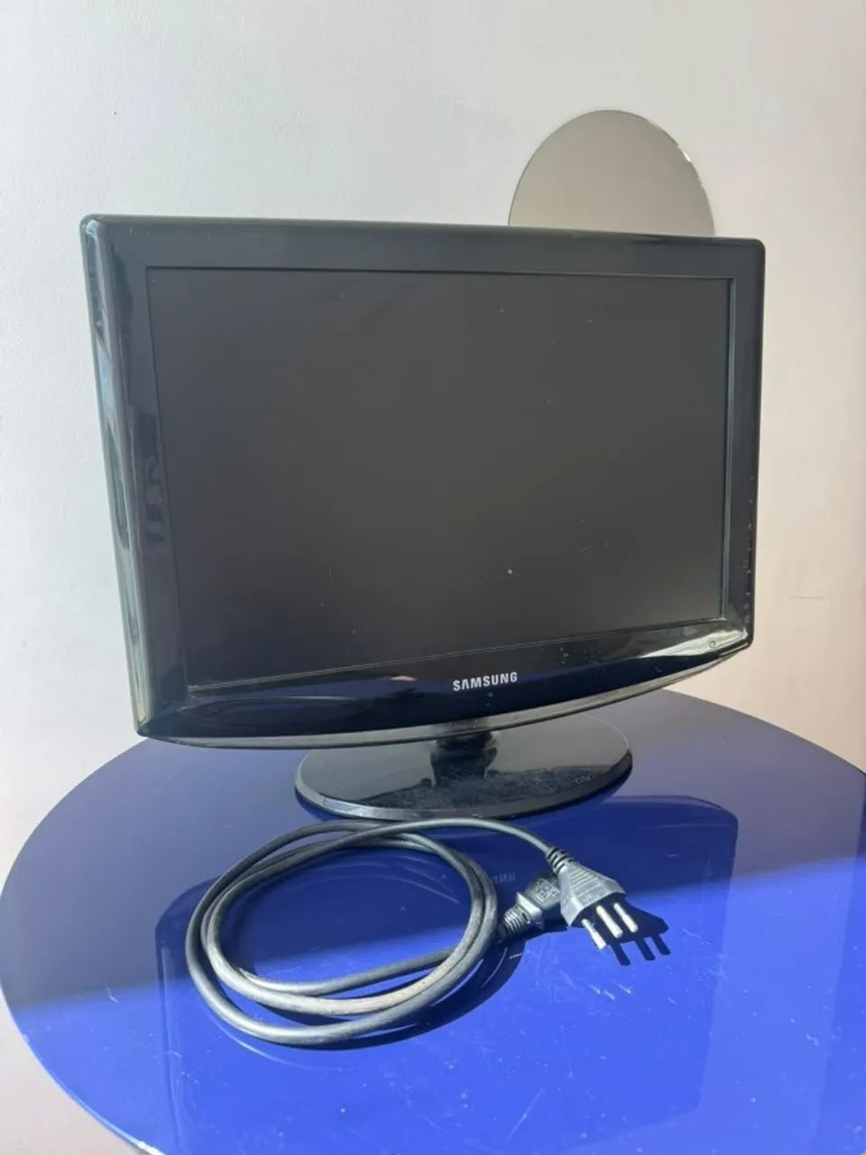 TV/Monitor LCD Samsung de 19 polegadas