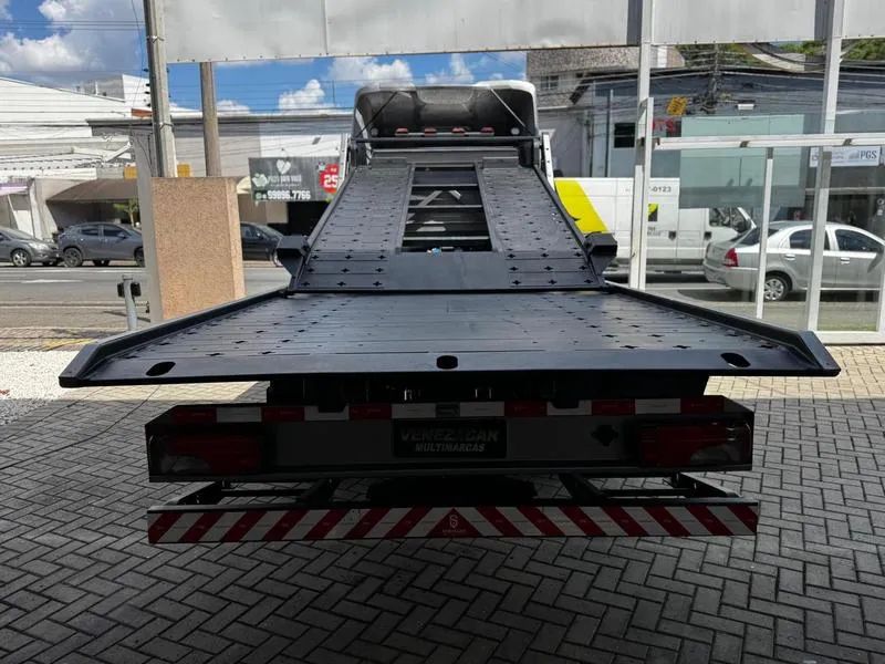 IVECO TECTOR 9-190 2025 - Foto 5
