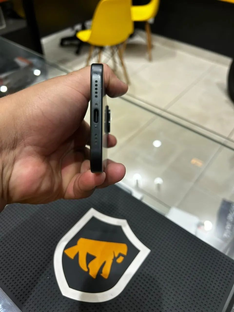 iPhone 15 - 128gb - Preto - Foto 5