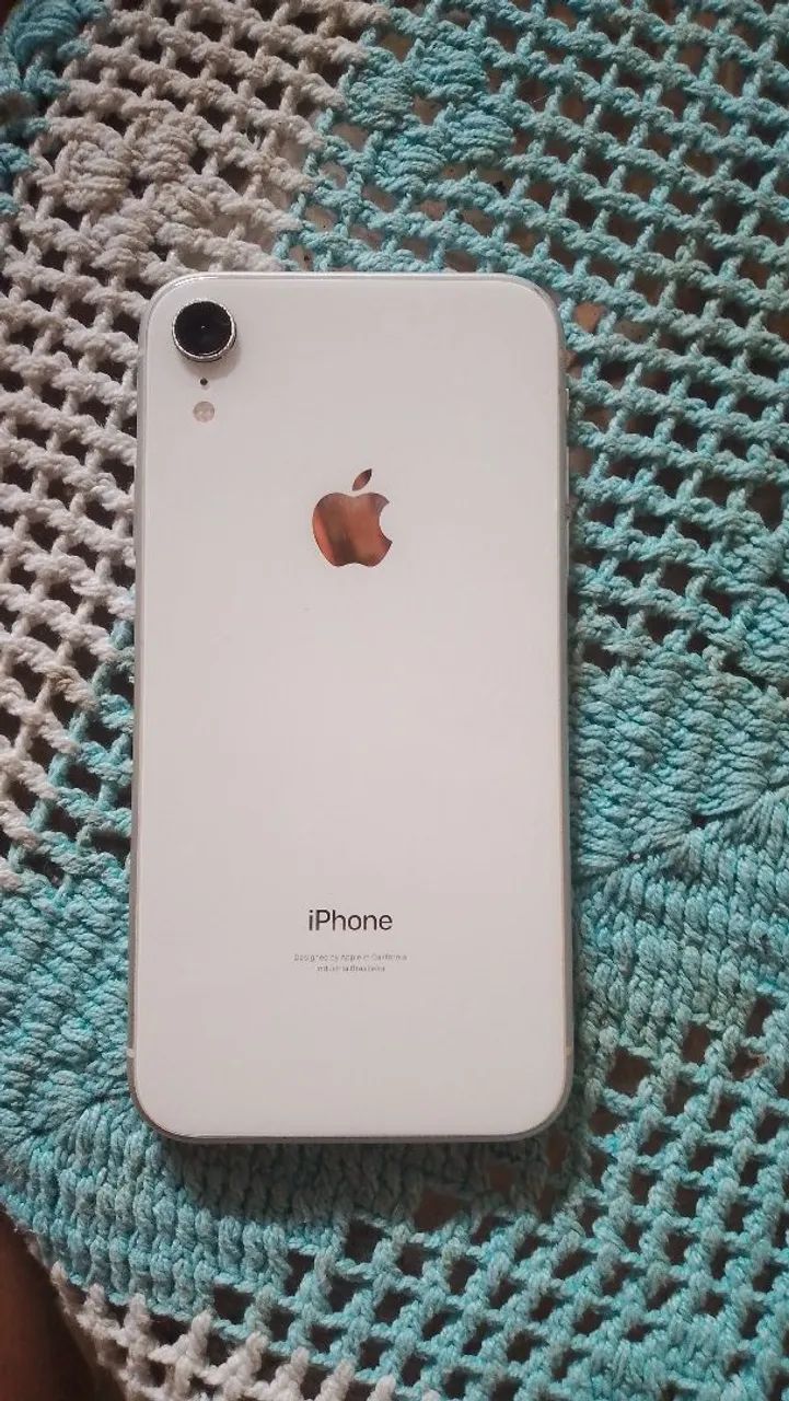 iPhone xr 68gb - Foto 2
