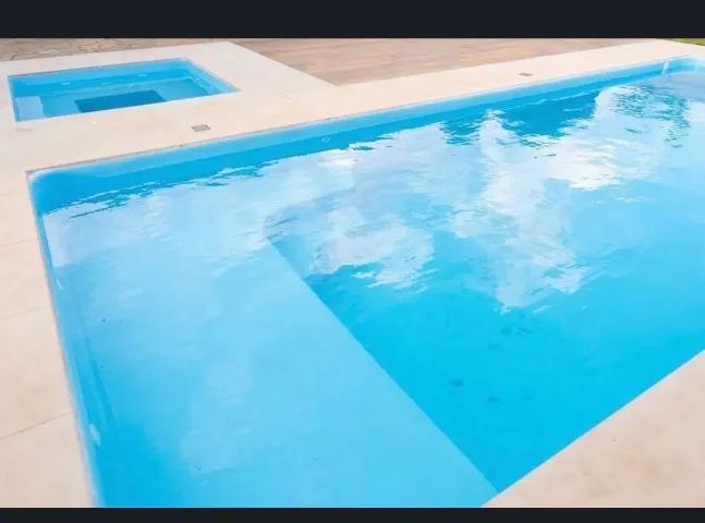 Piscina de Fibra 6 Metros grande instalada com KIT de Hidromassagem  - Foto 2