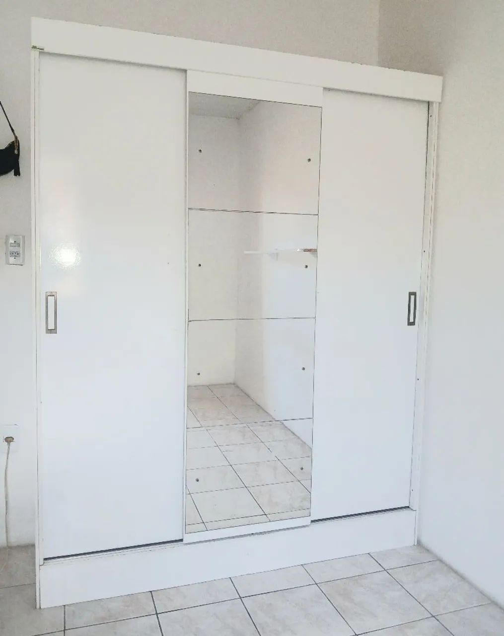 Guarda roupa com espelho entrego e monto 