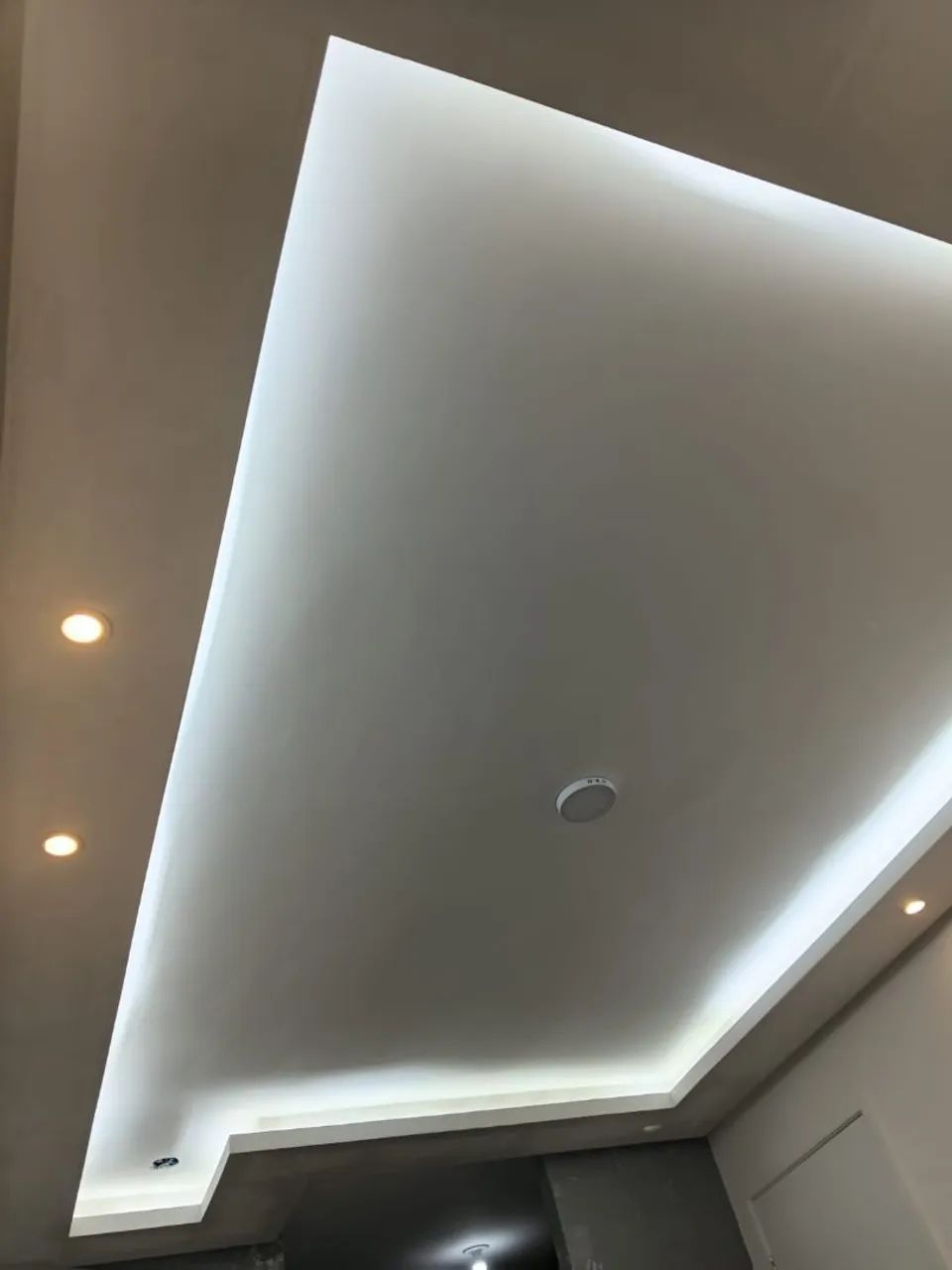 Ivens gesso e decorações elétrica e pintura Drywall - Foto 4