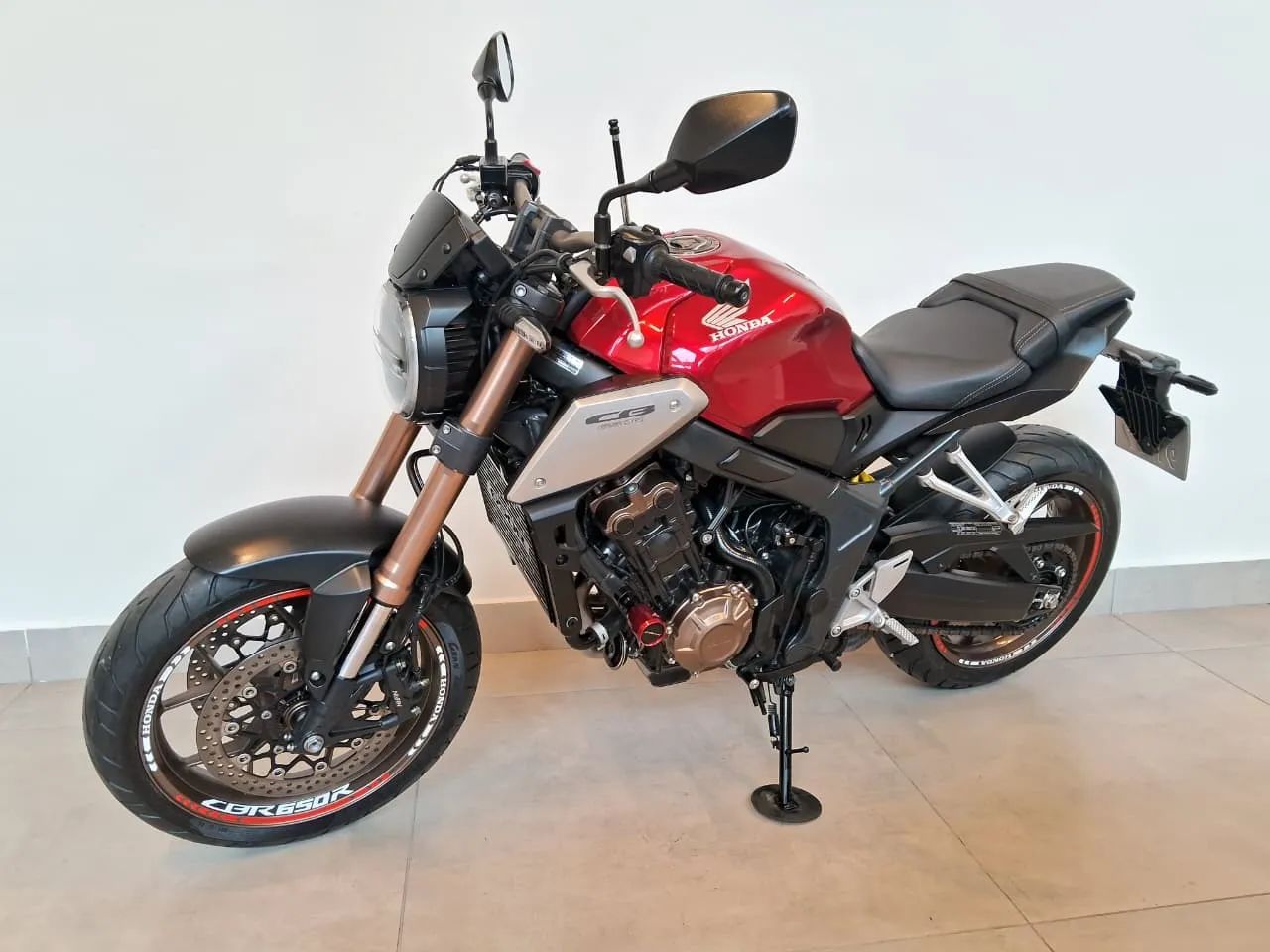 Honda CB 650R - Foto 3
