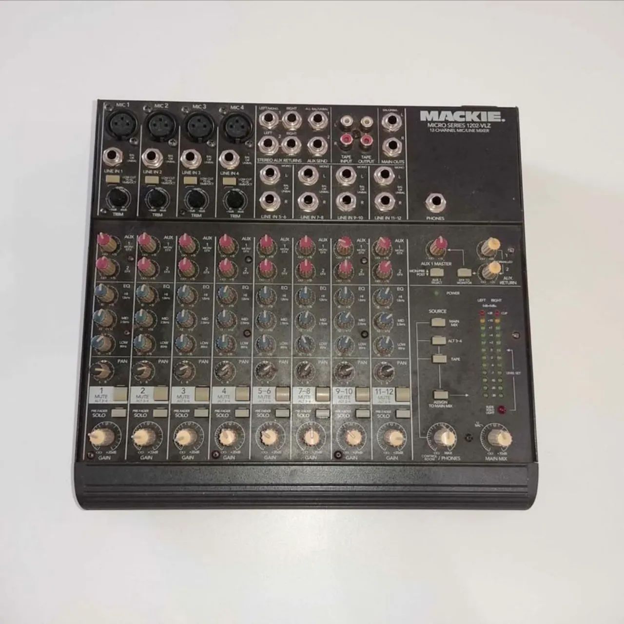 S*r様 MACKIE MICRO SERIES 1202 VLZ Mesa de som Mackie micro séries 1202 VLZ - Equipamentos e