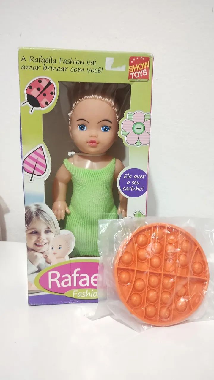 Boneca mais pop it