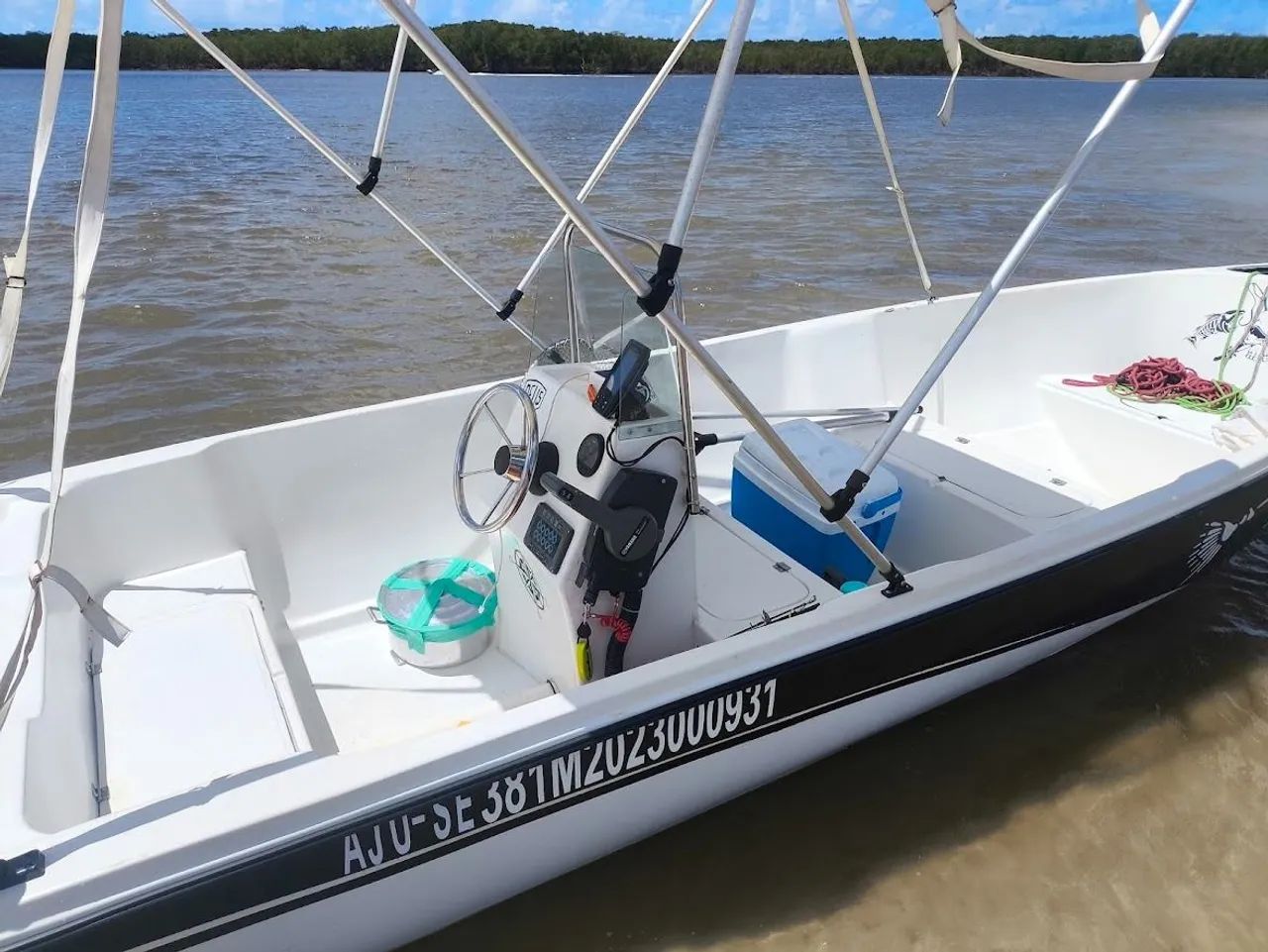 Lancha de pesca completa  - Foto 3