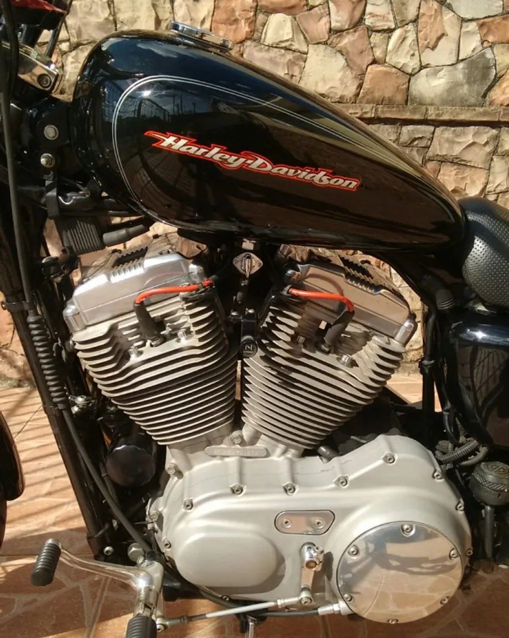 Harley-Davidson 883 Custom 2005 - 1501105545 | OLX