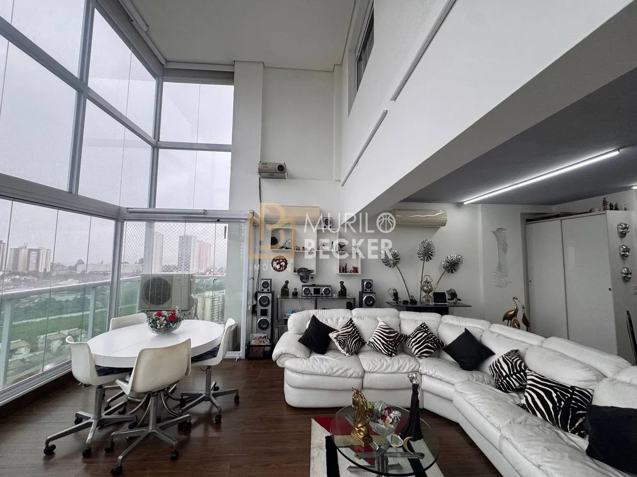 Apartamento duplex à venda Edifício Icon - Bairro Vila Ema