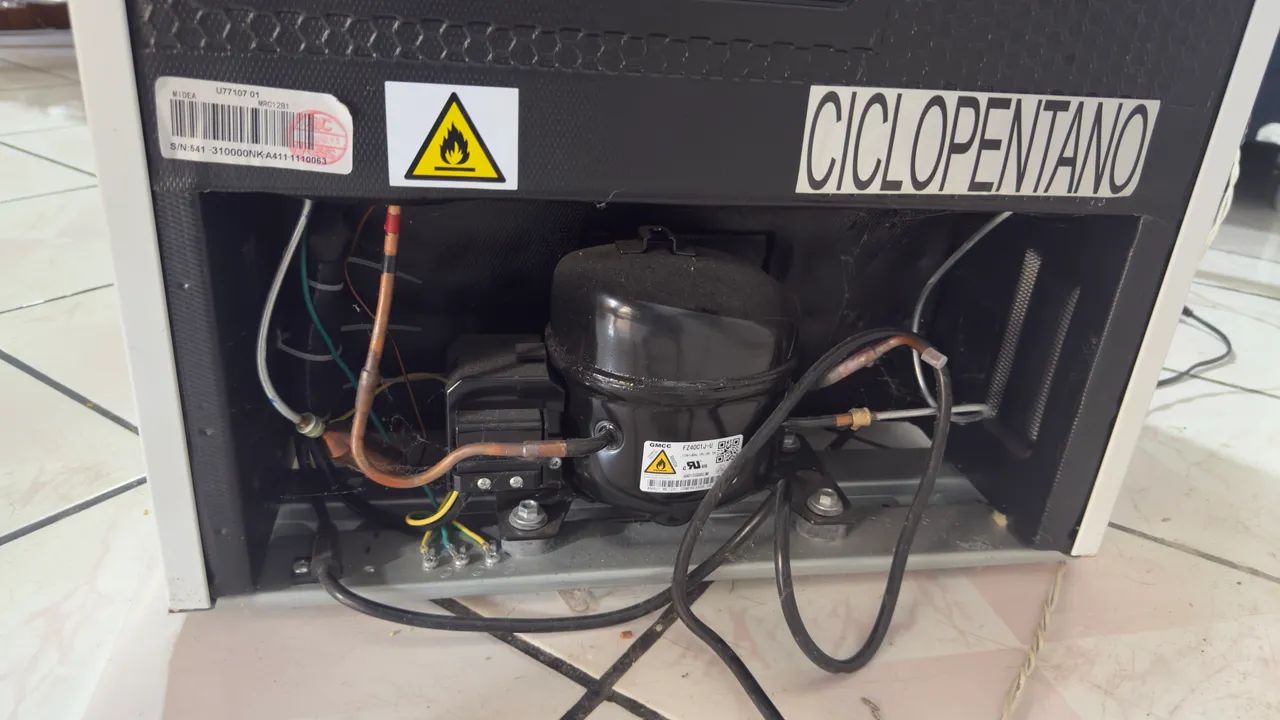 Frigobar 124l midea